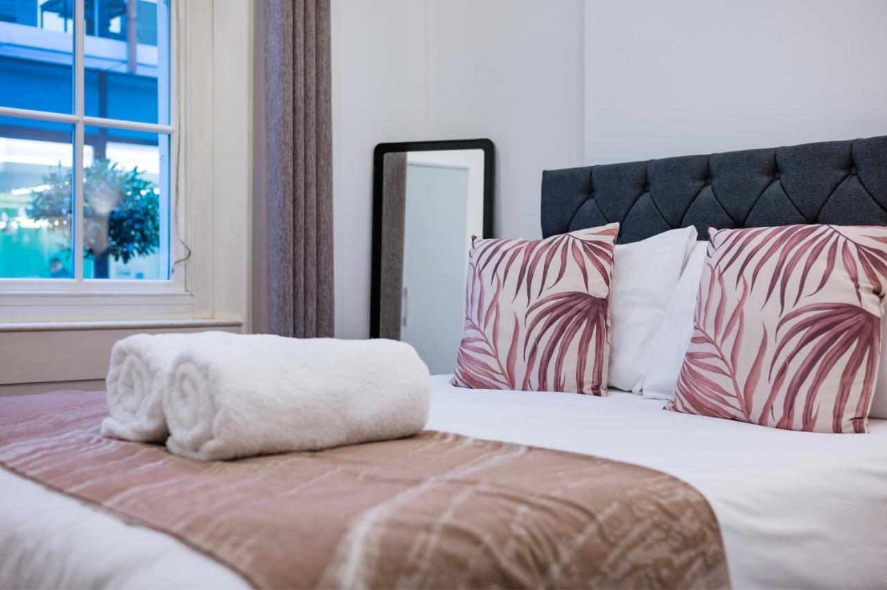 Modern Mayfair Apartments London Eksteriør billede