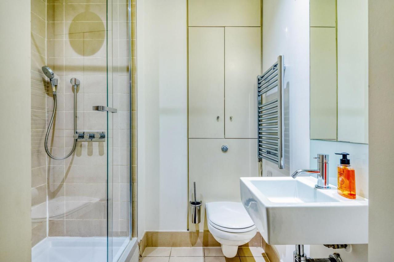 Modern Mayfair Apartments London Eksteriør billede